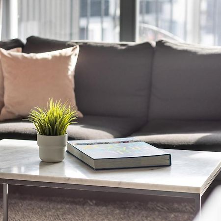 Cozy Apartment Gieysztora Wilanow By Noclegi Renters Varşovia Exterior foto