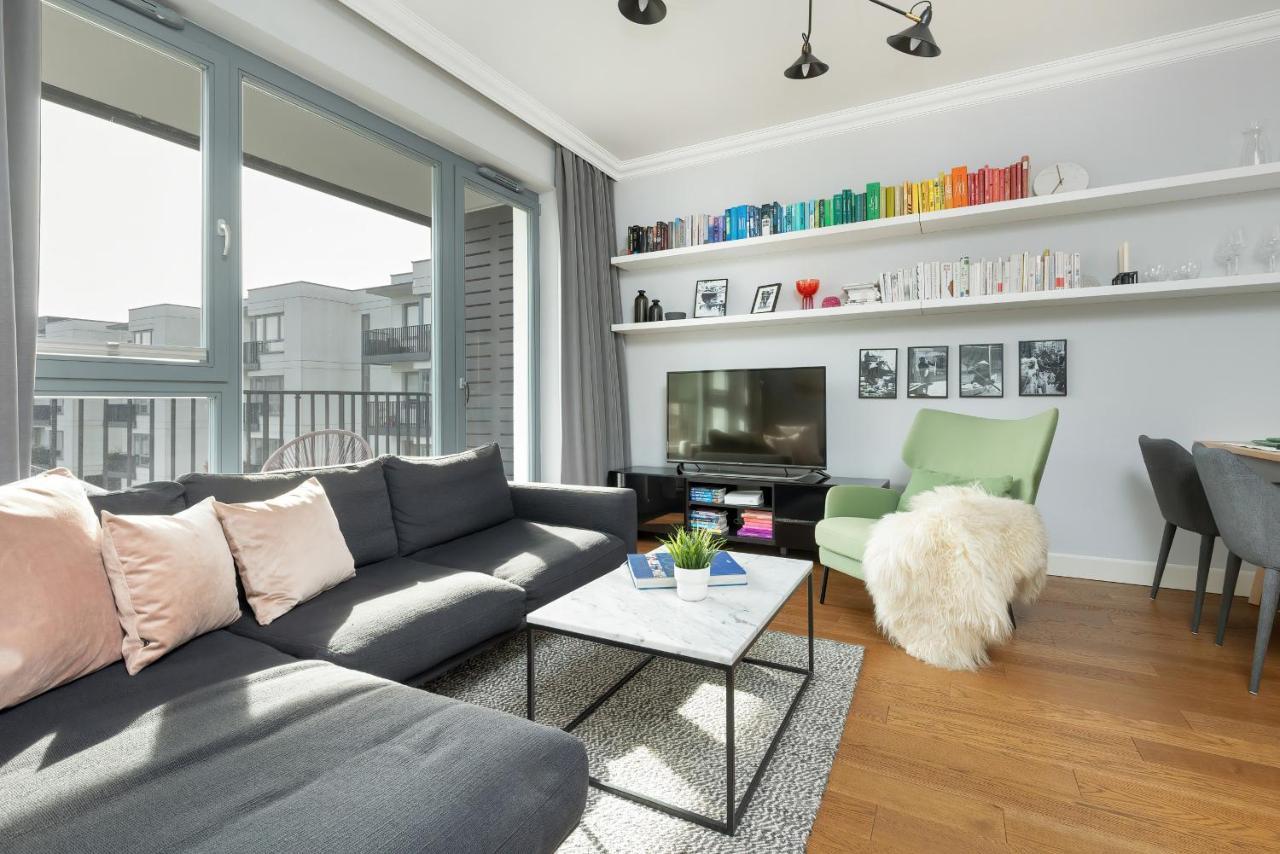 Cozy Apartment Gieysztora Wilanow By Noclegi Renters Varşovia Exterior foto